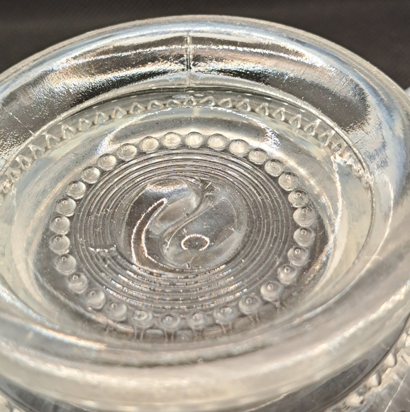 ANTIQUE JEFFERSON "ASTRO" OPALESCENT FOOTED BOWL RUFFLED EDGE CLEAR & WHITE - Picture 3 of 7